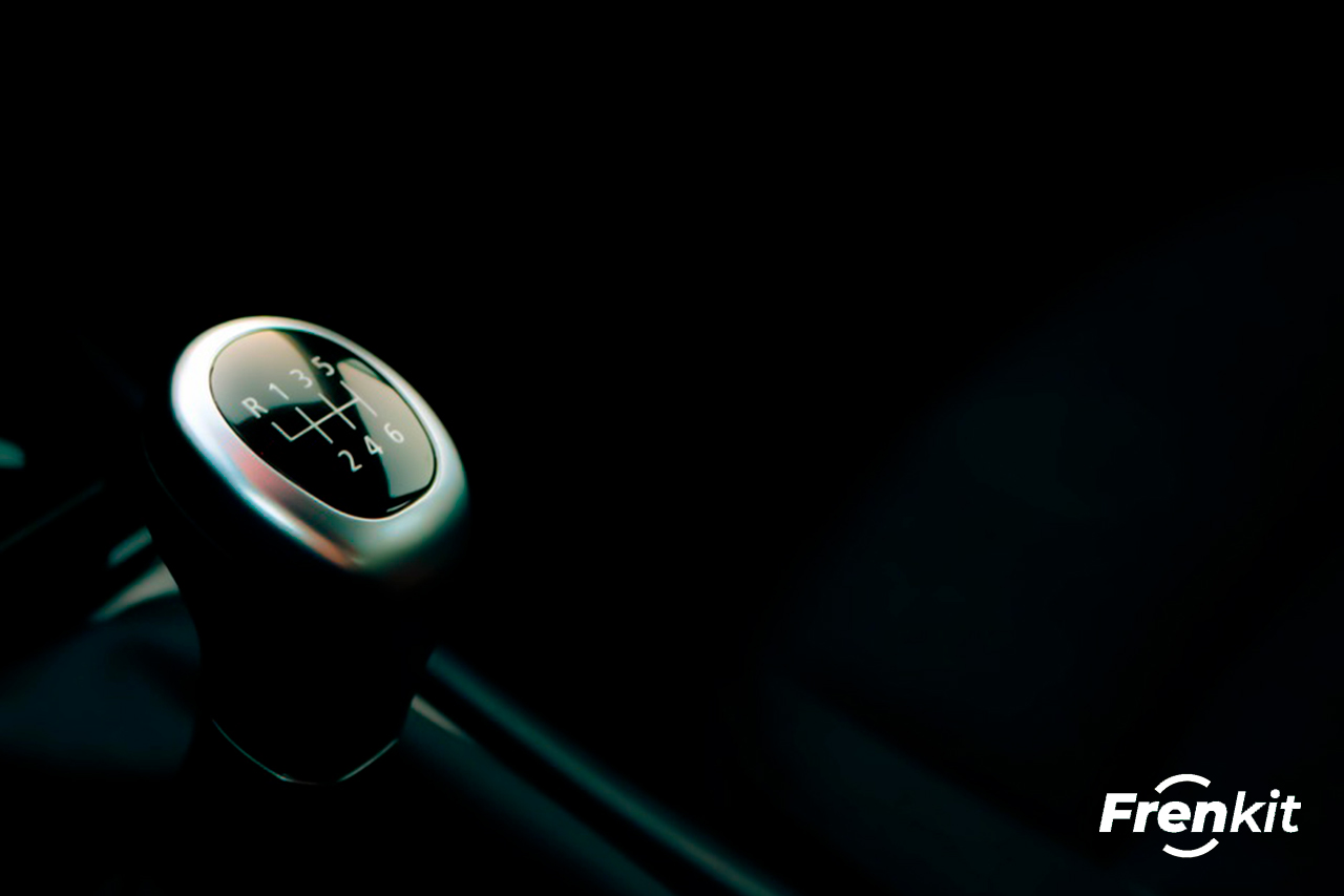 When should drum brakes be replaced?